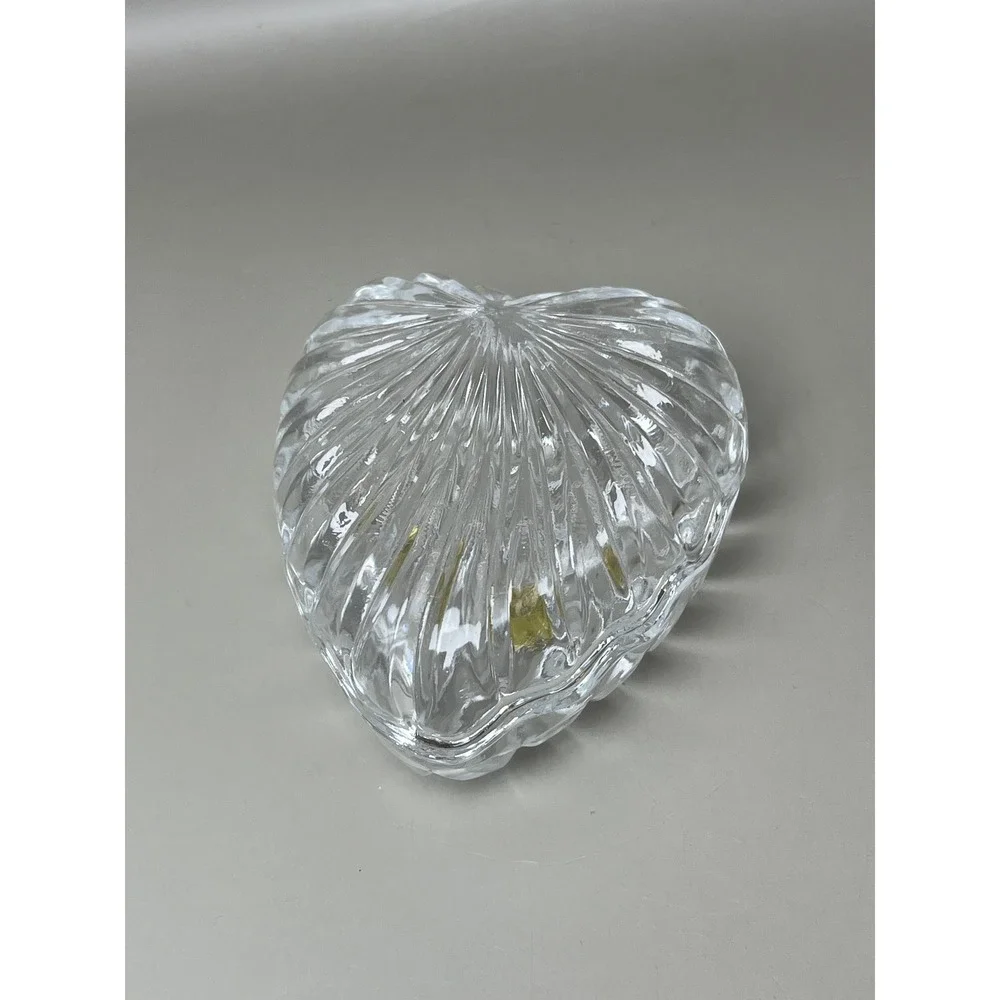 Crystal Heritage Lead Crystal Heart Shaped‎ Trinket Box Catch-All Decorative Lid